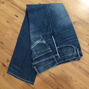 Men’s Buckle Jean